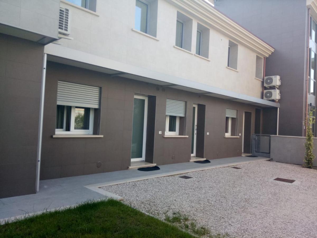 B&B Porta Romana 阿米里亚 外观 照片